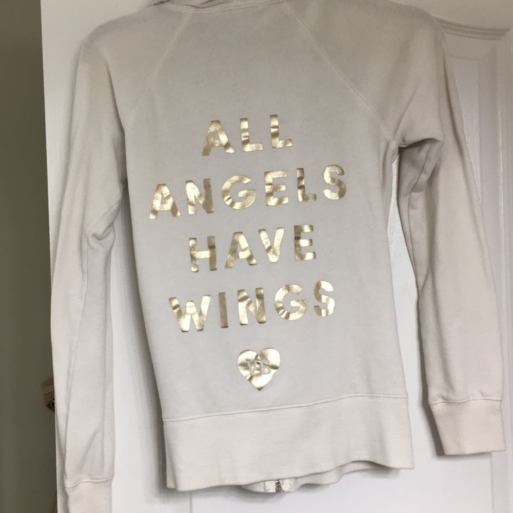 All angels have wings VS zip up hoodie